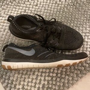 Nike Free focus flyknit sneakers
